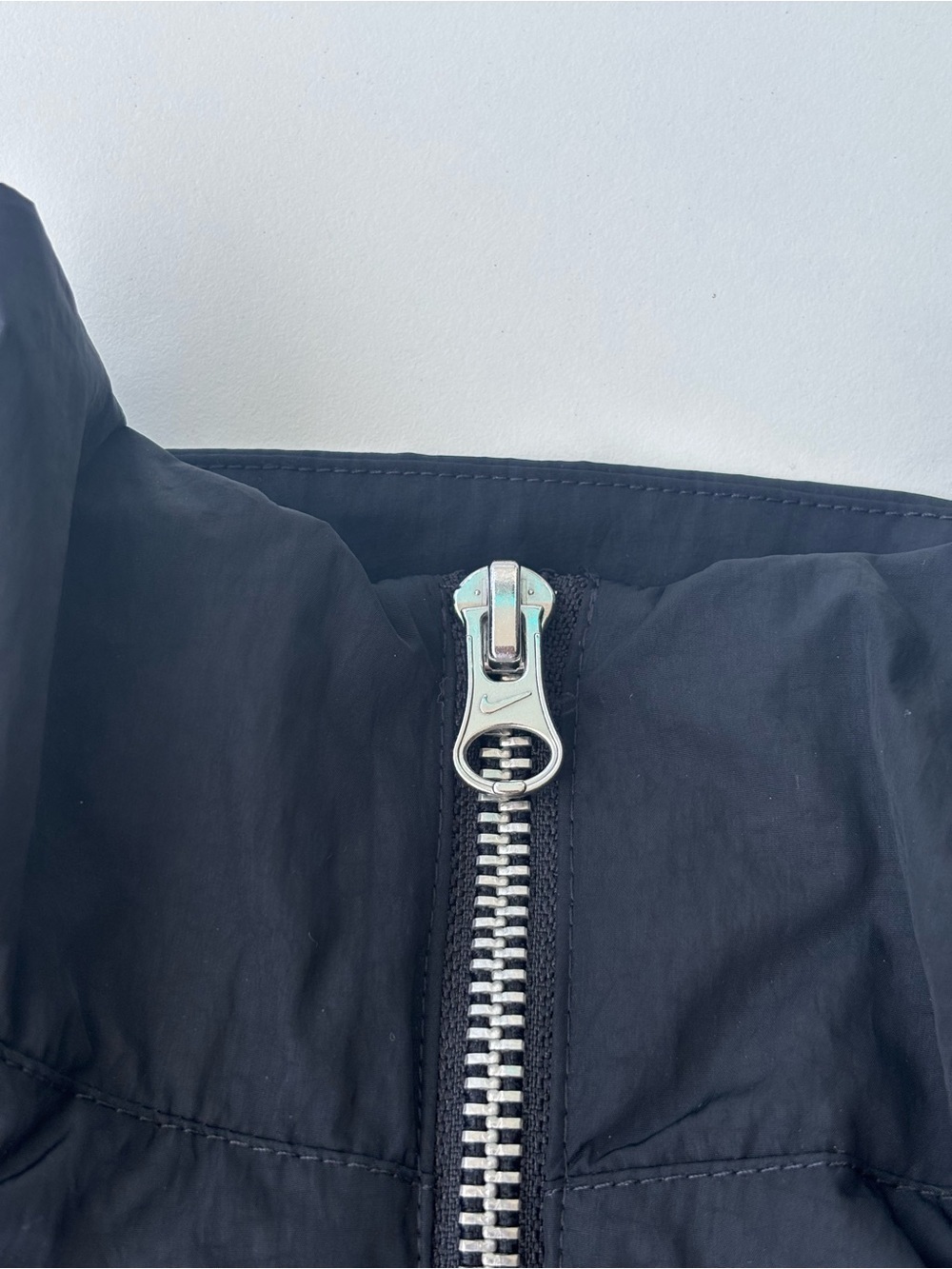 Nike Windrunner Loose UV Woven Full Zip Jacket Black Women’s Size M NWT - Picture 4 of 8